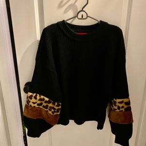pretty and comfy!! Black/Leopard Fleece/knit pullover sweater. Great quality